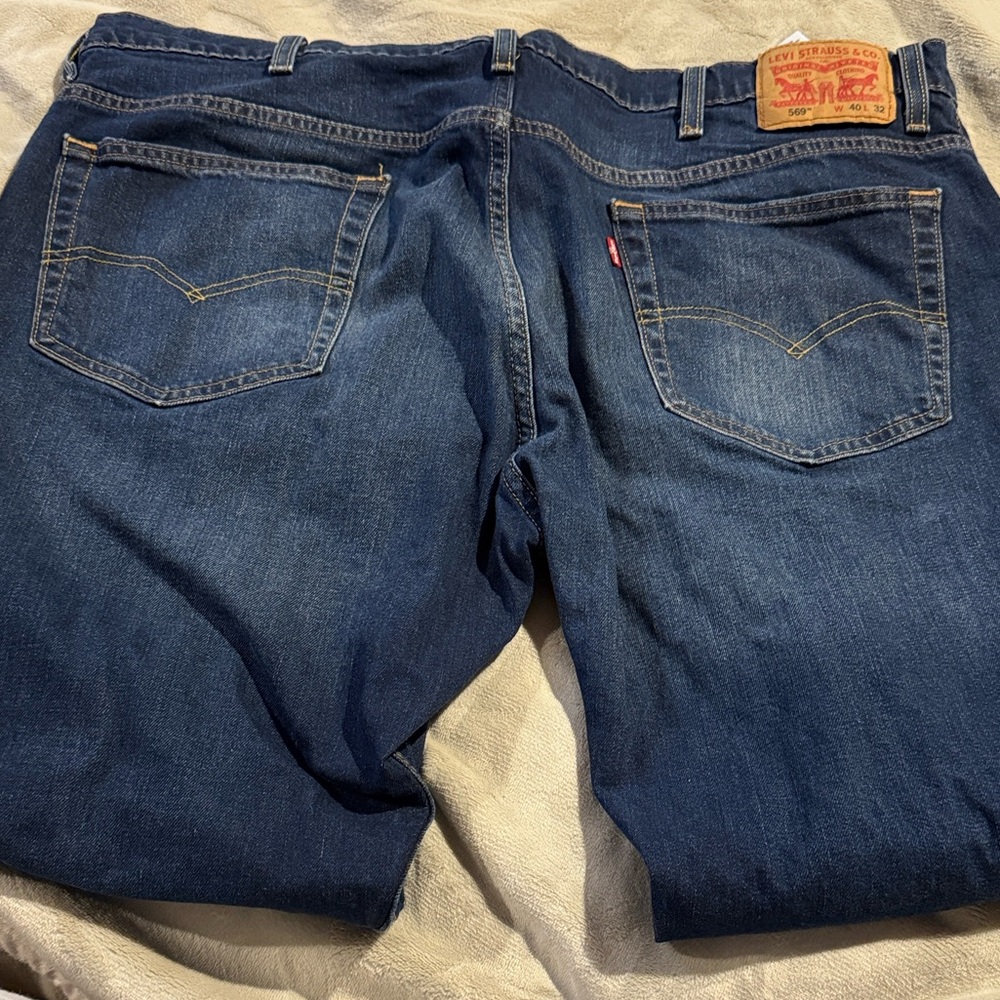 Levi's Men's Dark Blue Straight Jeans - Picture 3 of 5